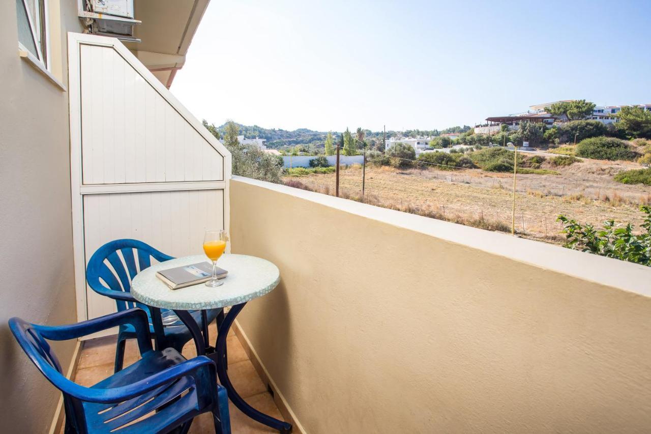 Vickys Aparthotel 2*