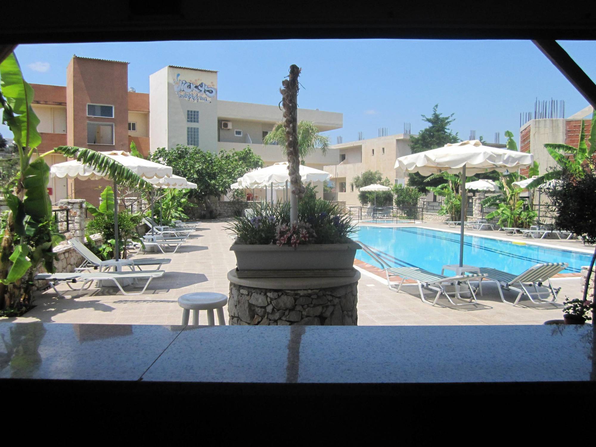 Apart Otel Vickys Faliraki