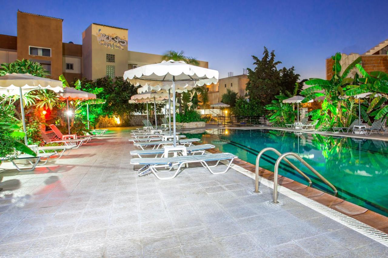 Vickys Faliraki Apart Otel 2*