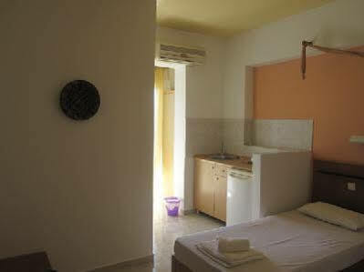 Apart Otel Vickys Faliraki 2*